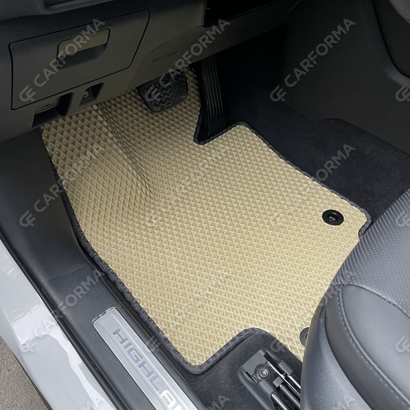 Ворсовые коврики на Toyota Highlander IV 2019&nbsp;-&nbsp;2026 в Новосибирске