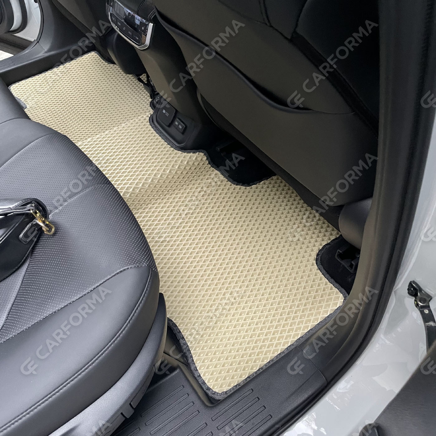 Ворсовые коврики на Toyota Highlander IV 2019&nbsp;-&nbsp;2026 в Новосибирске