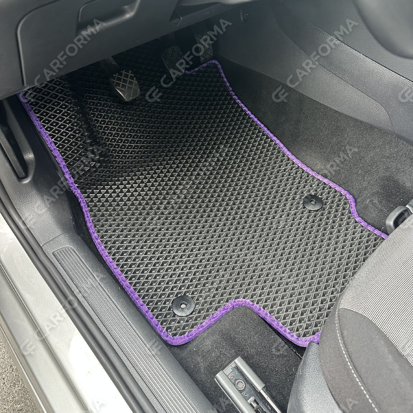 Ворсовые коврики на Audi Q2L 2016&nbsp;-&nbsp;2026 в Новосибирске