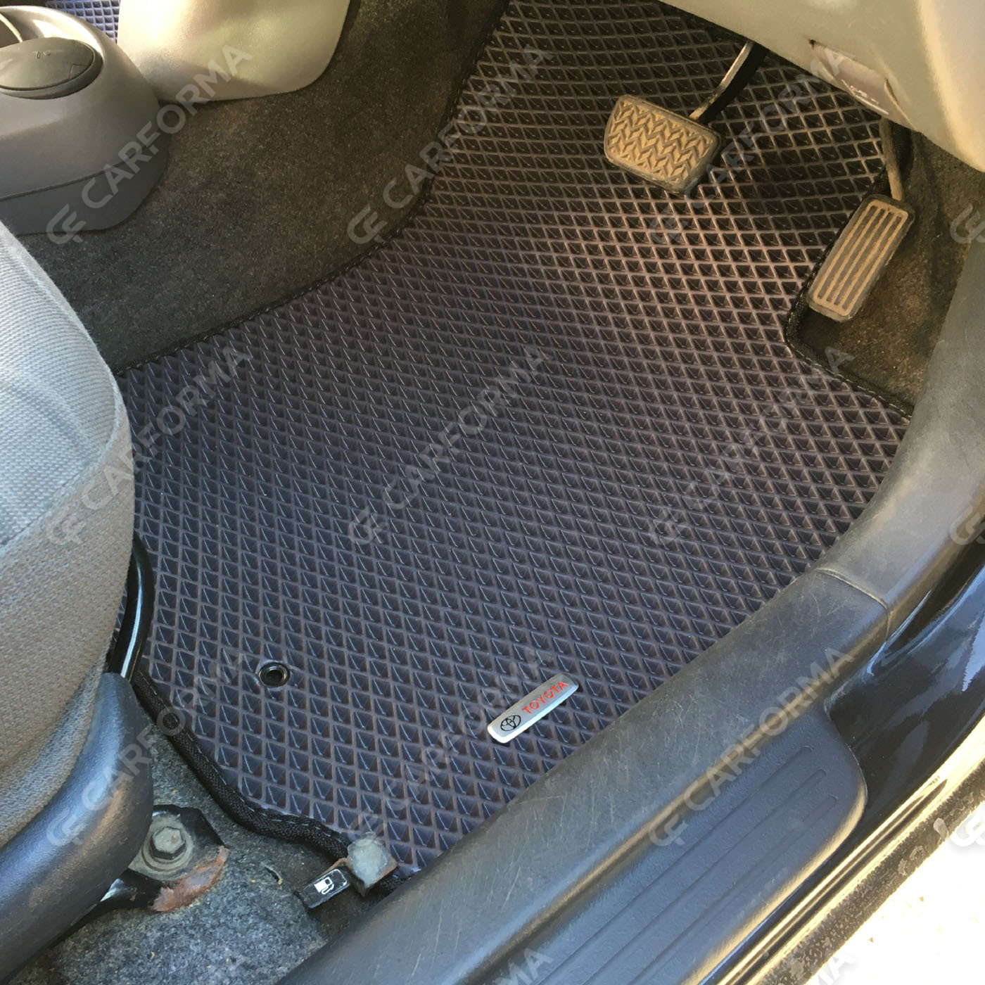 EVA коврики на Toyota Vitz I 1998&nbsp;-&nbsp;2005 в Новосибирске