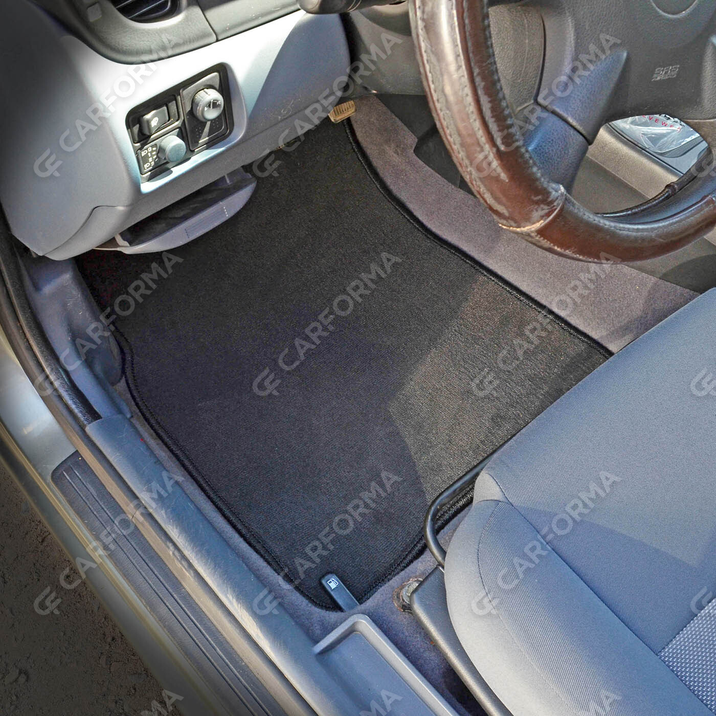 Ворсовые коврики на Nissan Almera 2 (N16) 2000&nbsp;-&nbsp;2006 в Новосибирске