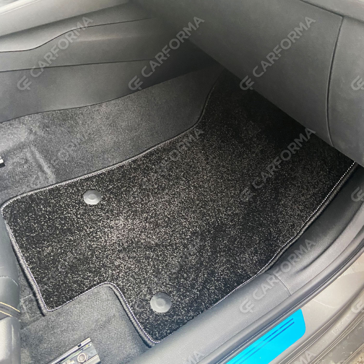 Ворсовые коврики на Audi Q2L 2016&nbsp;-&nbsp;2026 в Новосибирске