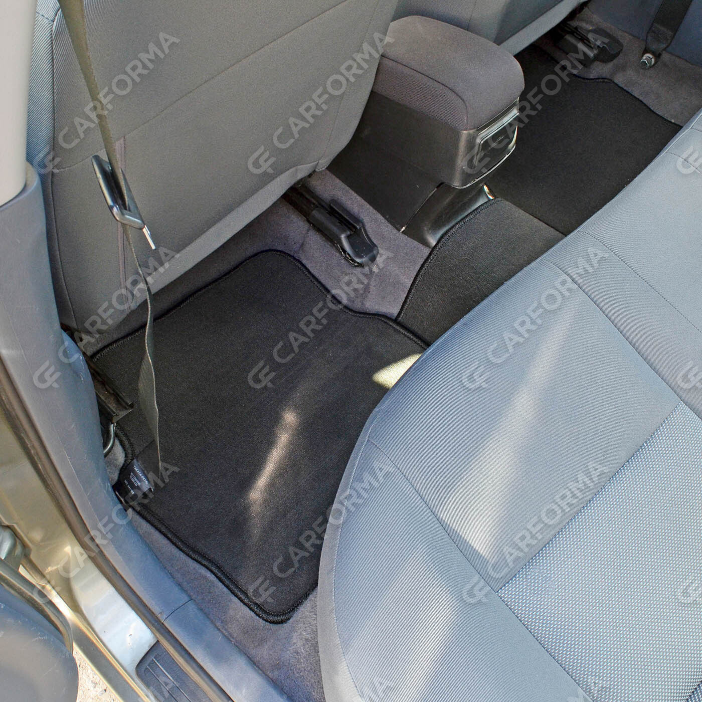 Ворсовые коврики на Nissan Almera 2 (N16) 2000&nbsp;-&nbsp;2006 в Новосибирске