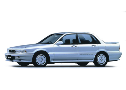 Коврики на Mitsubishi Galant VI 1987 - 1993 в Новосибирске