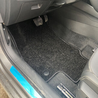 Ворсовые коврики на Audi Q2L 2016&nbsp;-&nbsp;2026 в Новосибирске