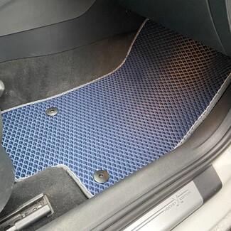 Ворсовые коврики на Audi Q2L 2016&nbsp;-&nbsp;2026 в Новосибирске