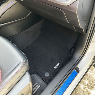 Ворсовые коврики на Audi Q2L 2016&nbsp;-&nbsp;2026 в Новосибирске