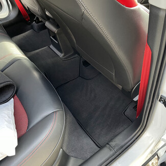 Ворсовые коврики на Audi Q2L 2016&nbsp;-&nbsp;2026 в Новосибирске