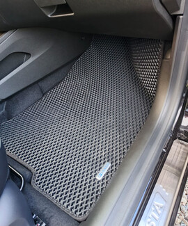 Коврики на Lada (ВАЗ) Aura 2023&nbsp;-&nbsp;2026 в Новосибирске