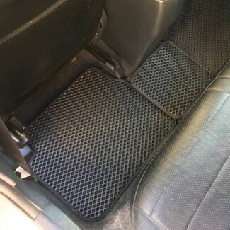 Ворсовые коврики на Toyota Corolla Fielder (E14) 2006&nbsp;-&nbsp;2012 в Новосибирске