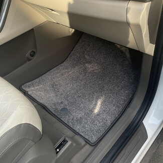 Ворсовые коврики на KIA Carnival IV 7 мест с оттоманками 2020&nbsp;-&nbsp;2026 в Новосибирске